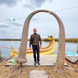Traditionelle Schilfboote, für Touristen 'verfremdet'