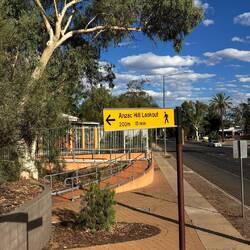 Rauf geht's auf den Anzac Hill