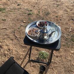 Und Tee und Datteln gibt es auch noch