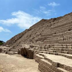 Der Tempel aus Lehmziegeln