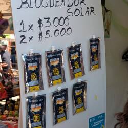 Und in Äquator Nähe und auf über 2.300m ist Sonnenschutz (besonders für uns Bleichgesichter 😉)