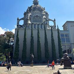Plaza Botero
