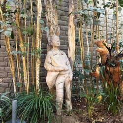 Kunstgalerie in Baranko mit Aussencafe