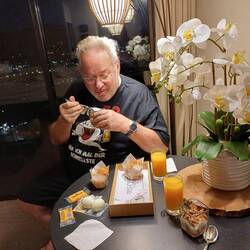 Frühstück gibt's hier auf dem Zimmer