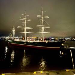 die diesjährige Weihnachtsfeier fand auf der'Rickmer Rickmers' statt