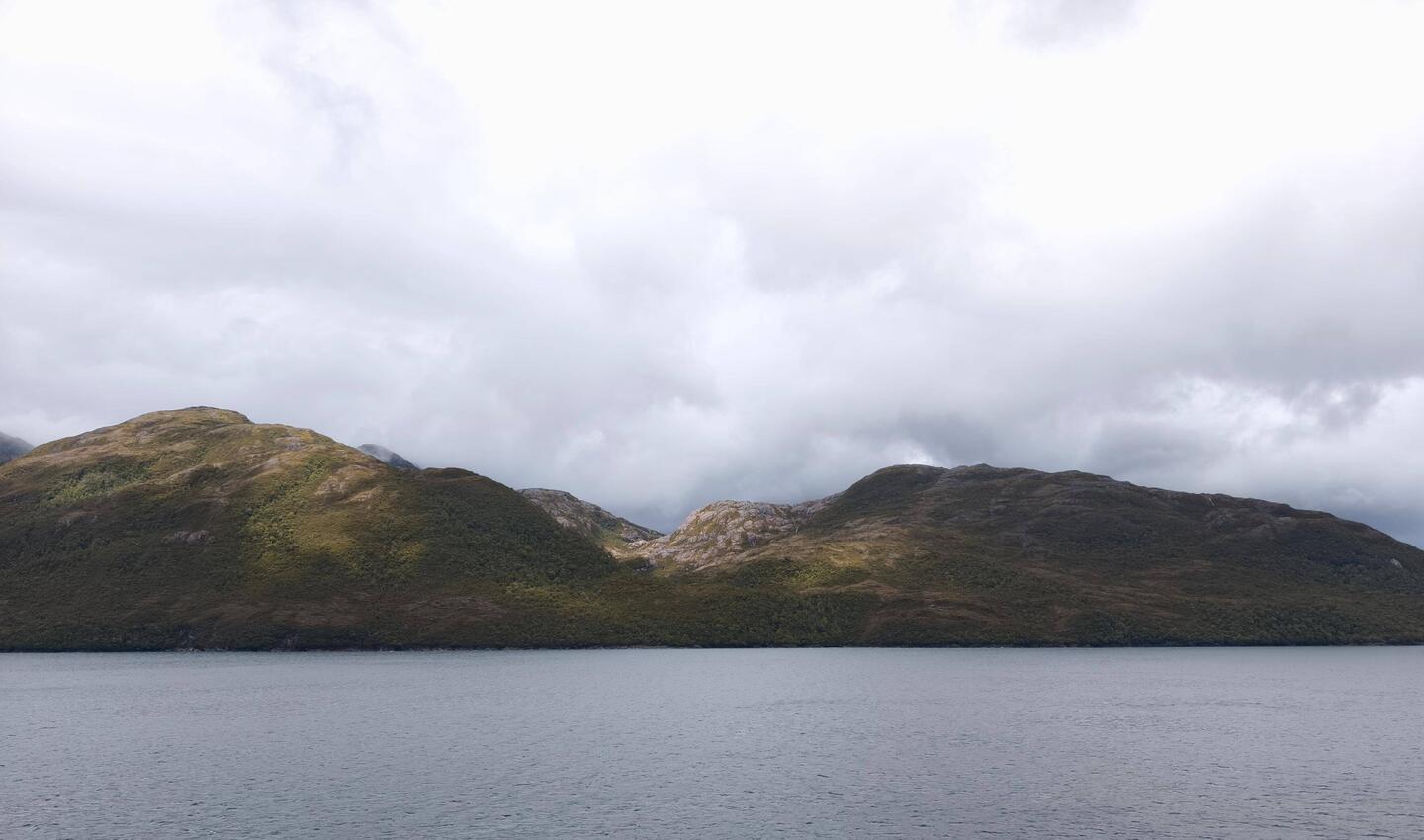 Landschaft durch die chilenischen Fjorde