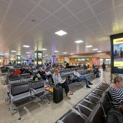 Warten auf den Flieger