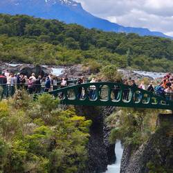Im Hintergrund 2494m hoher Puntiaqudo