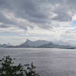 Blick auf Rio und den Corcovado mit der Christus Statur