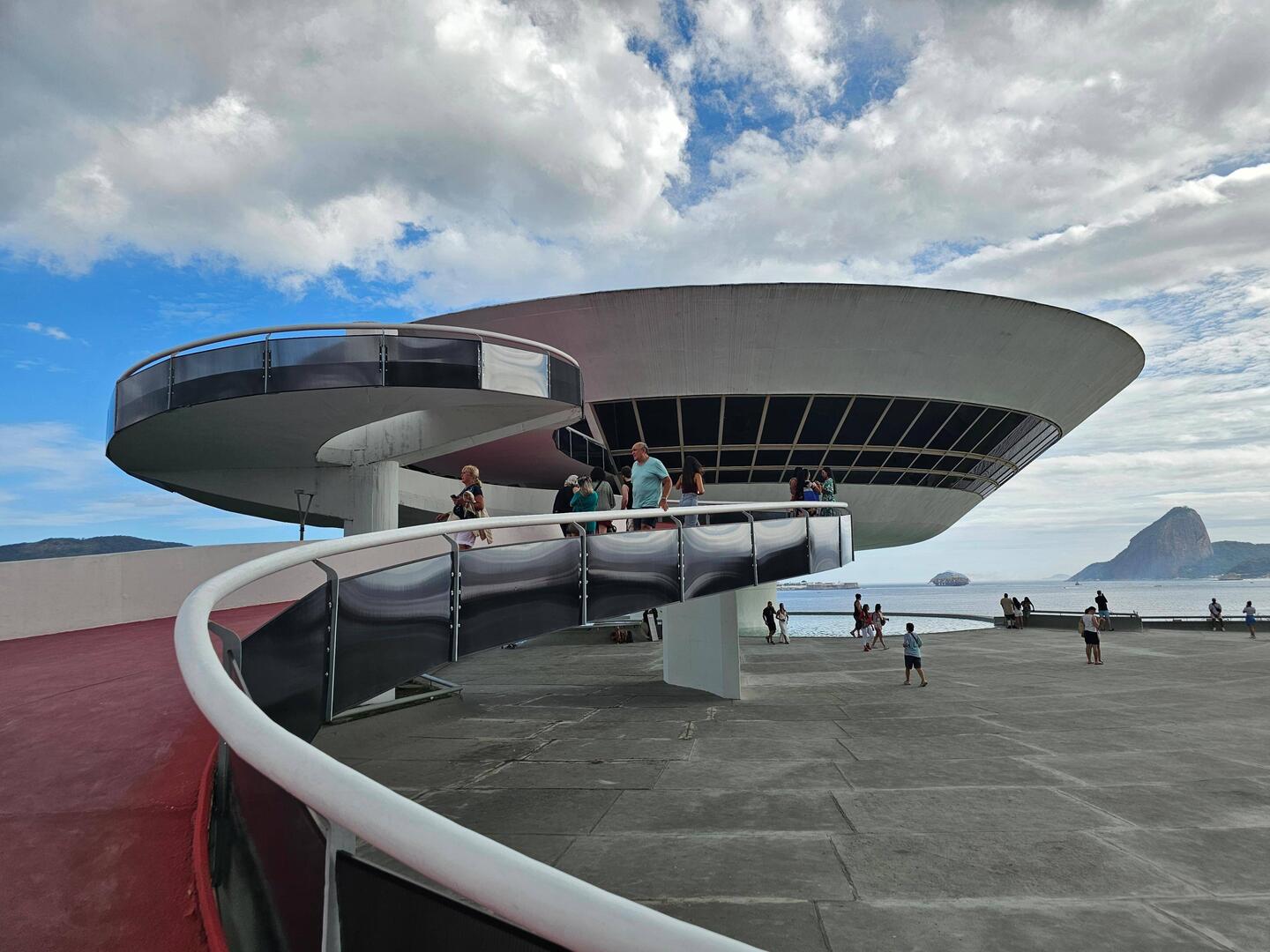 Museu de Arte Contemporânea de Niterói