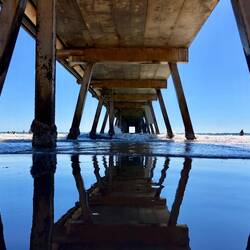 Jetty von unten