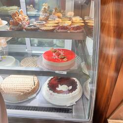 Leckereien, schauten echt gut aus - hab ich dann aber vergessen ...