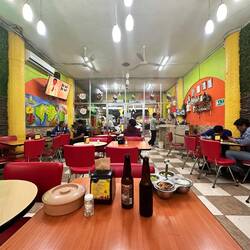 und noch der Blick ins Lokal