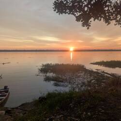 Sonnenuntergang vor dem Hostel am Amazonas...