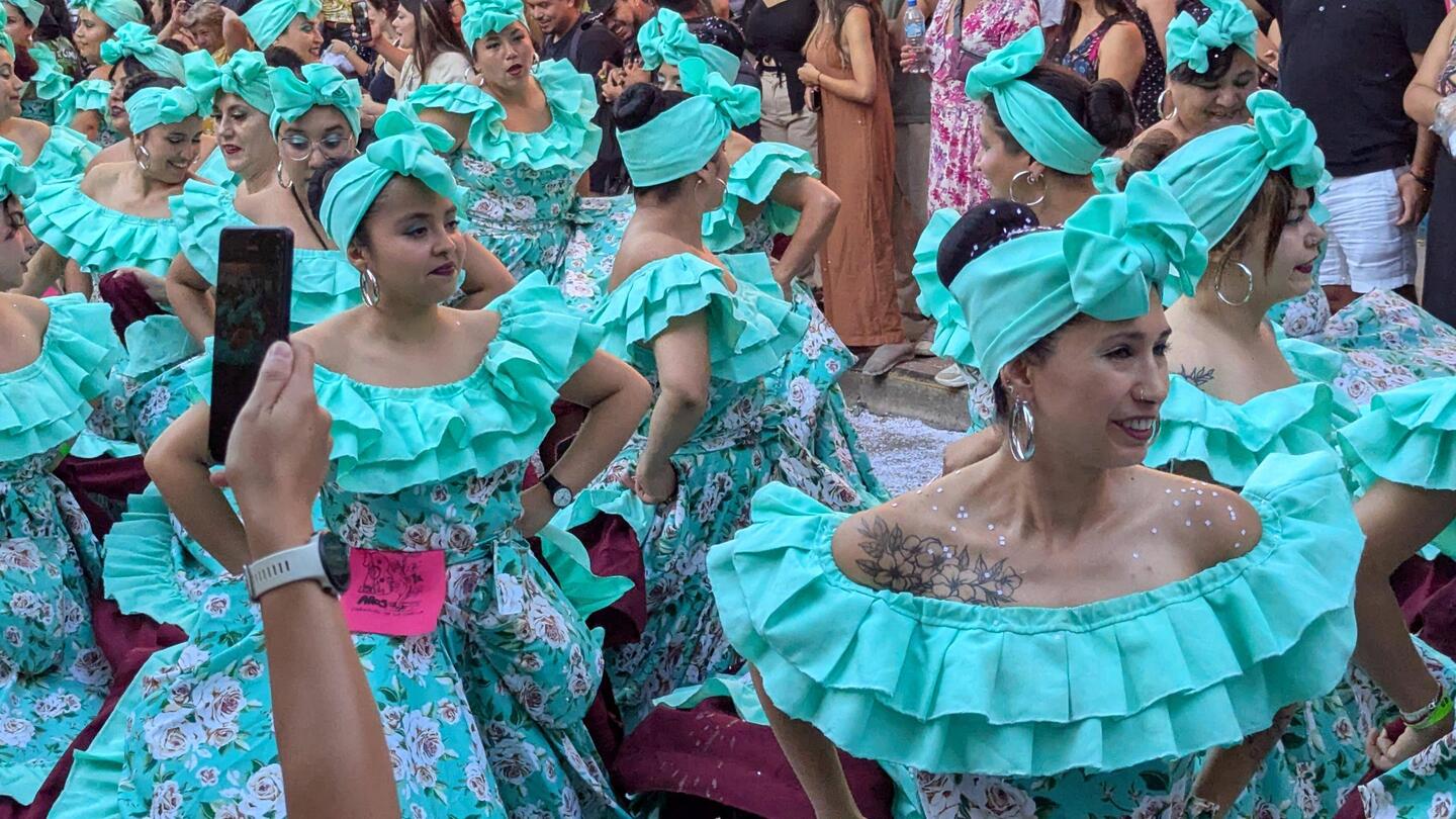 We just happened upon a big Carnival parade