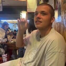 Was Emil wohl signalisieren will?;)