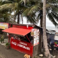 ein üblicher Strassenrand-Laden