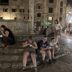 Piazza della Cisterna