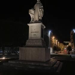 Monumento Guido Monaco