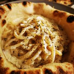 Parmesannudeln im "Pizzakorb" 😍