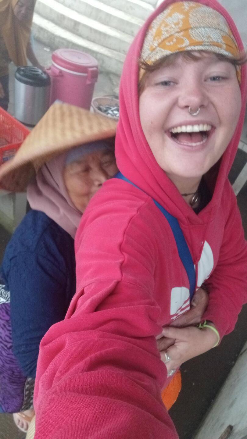 Random Grannyhug in the Hills she knew i need Love🥹