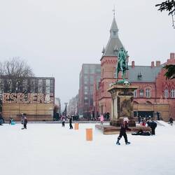 Kostenlose Eisbahn in der City