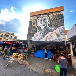 Früchte- und Gemüsemarkt - mit Kunst