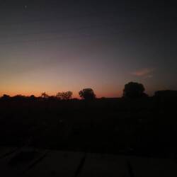 Sonnenuntergang über dem Flughafen von Bissau