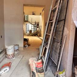 Sanierungseimblick - Haus 5 Meter breit - 30 lang