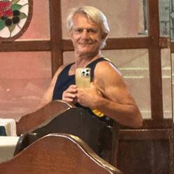 beim Warten aufs Essen