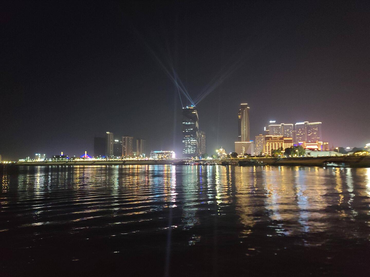 Phnom Penh by night