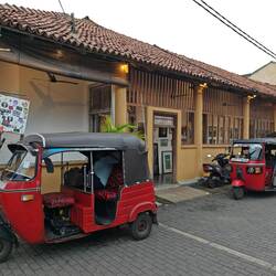 Tuk-Tuks sind allgegenwärtig 🛺