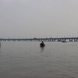 Die 'Third Mainland Bridge' führt direkt ins Villenviertel von Lagos