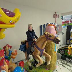 Auch Oskar kommt zum reiten... 😄