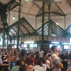 Lau Pa Sat zur Mittagszeit