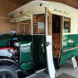 Un petit musée au camping 😂