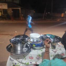 Der Stand, an dem wir unser Abendessen kaufen