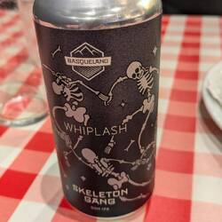 Kennt jemand dieses Bier mit Mango flavour? 8,50 € und 🤢- eckelig