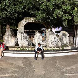 die Steine zeigen TULUM