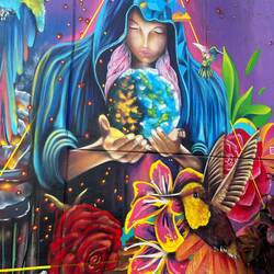 Viele Graffitis haben Kolibris - dieser repräsentiert Freiheit
