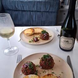 Selbst gemachtes Tartare