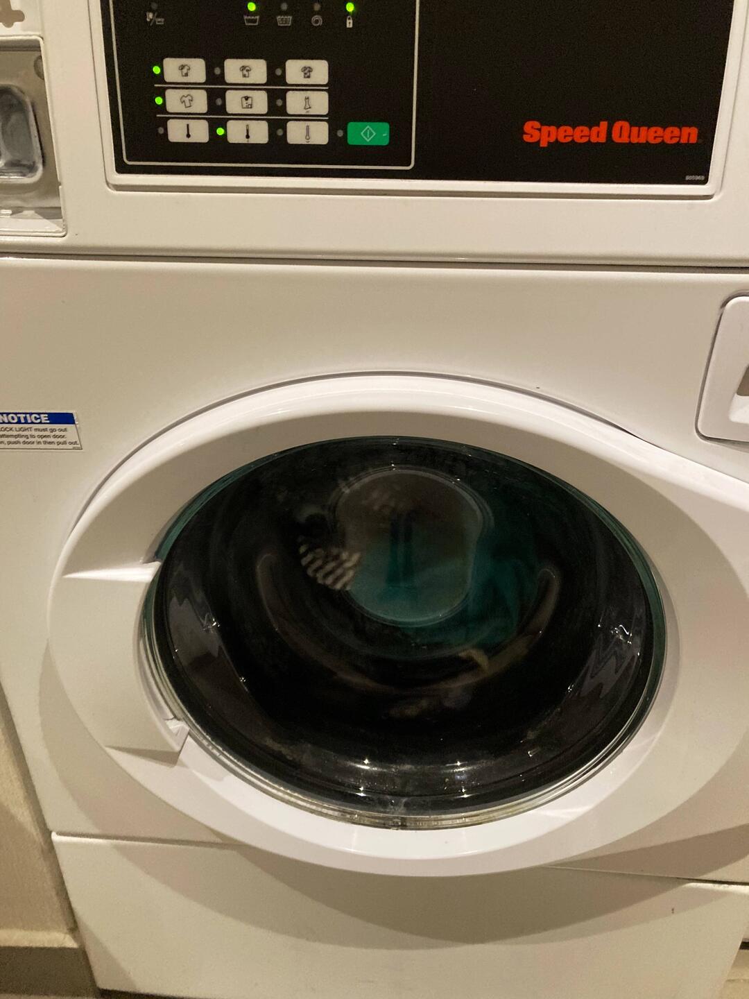 Endlich Wäsche nicht per Hand waschen 🥳.