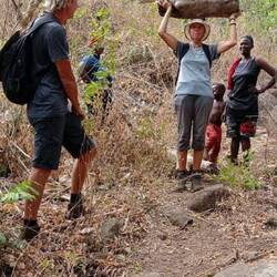 Mind. 30 kg. Die Damen haben sich amüsiert...