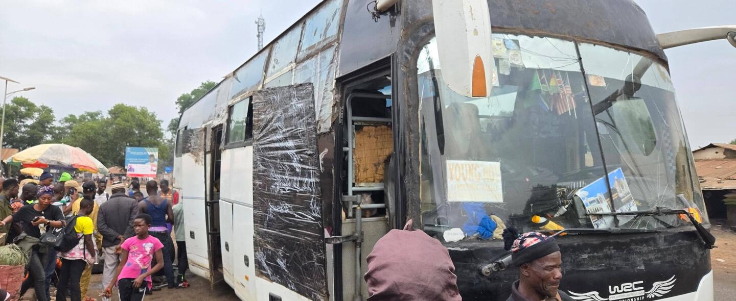 Die staatlichen Busse sind die sichersten Reisemöglichkeiten...
