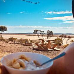 ...endlich Brekkie...