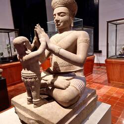 Besondere Begegnung im historischen Museum
