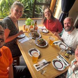 Das erste Abendessen nach 8 Tagen Instantfood: Lekker!