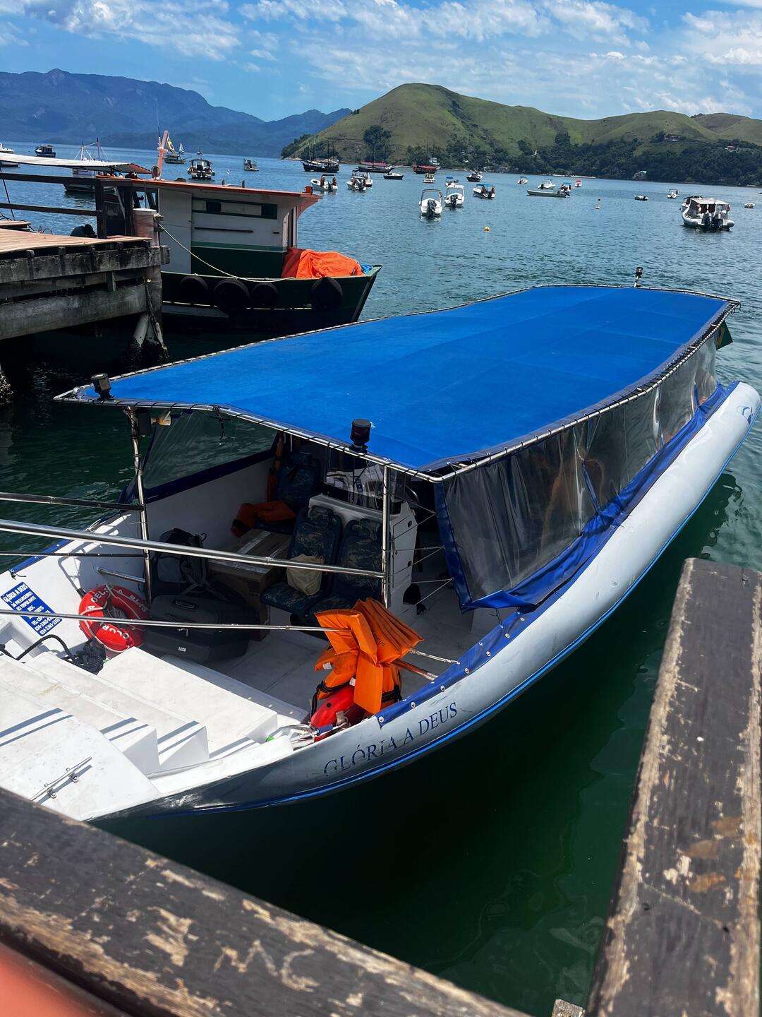 Schnellboot auf die Ilha Grande