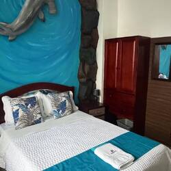 Suite Galarous Island