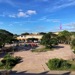 Einige Pyramiden stehen auch einfach so da.